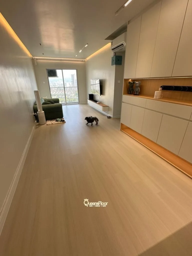 QueensFloor