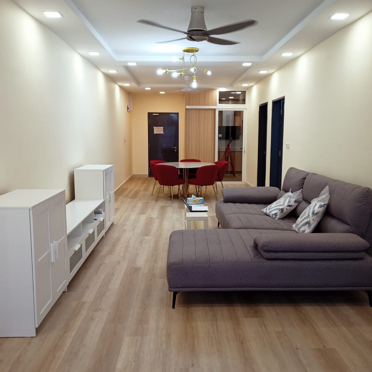 Floor Culture Holdings Sdn Bhd