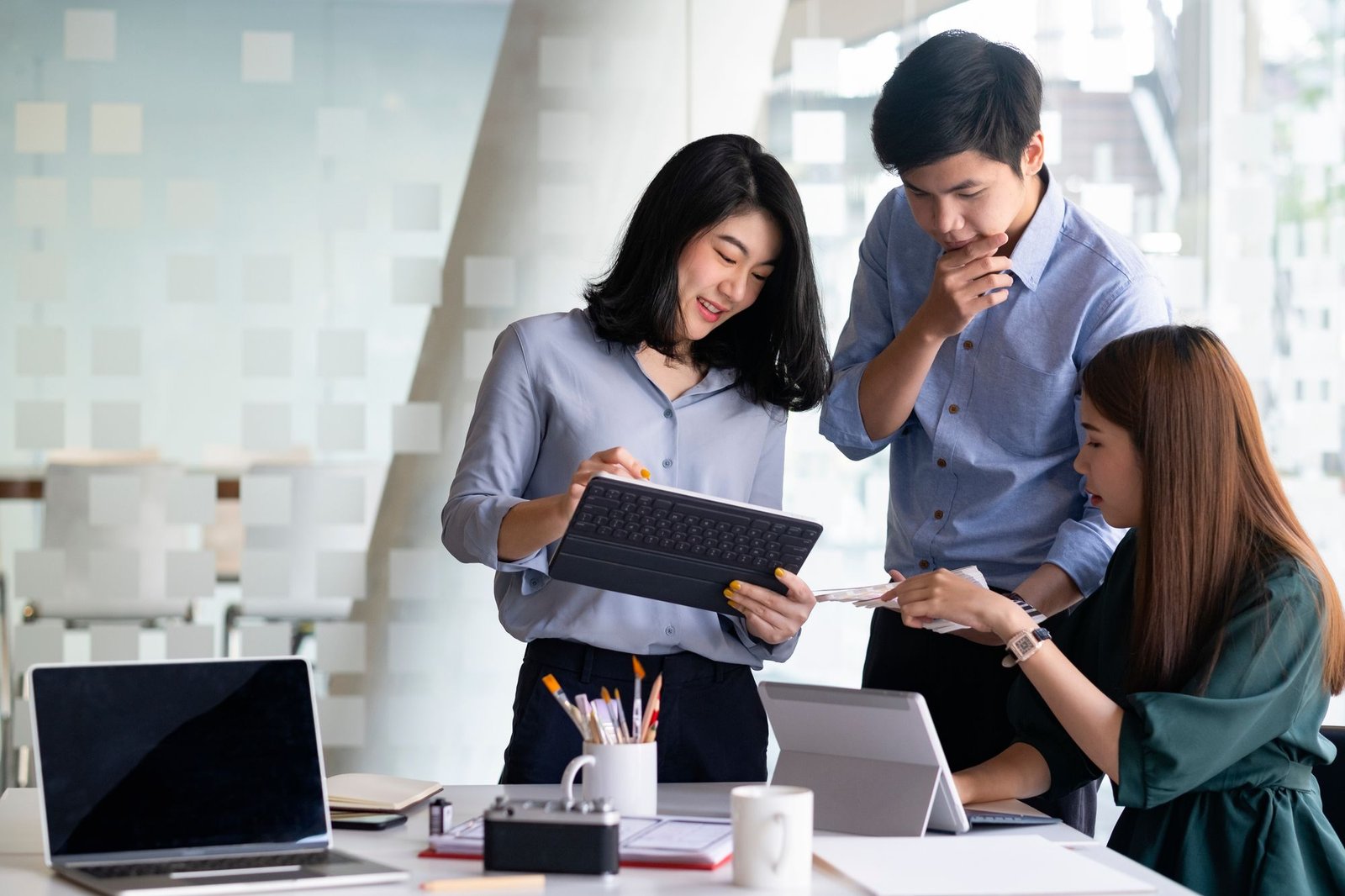 那个 RM10,000 的月薪门槛,才是真正的“卡点”